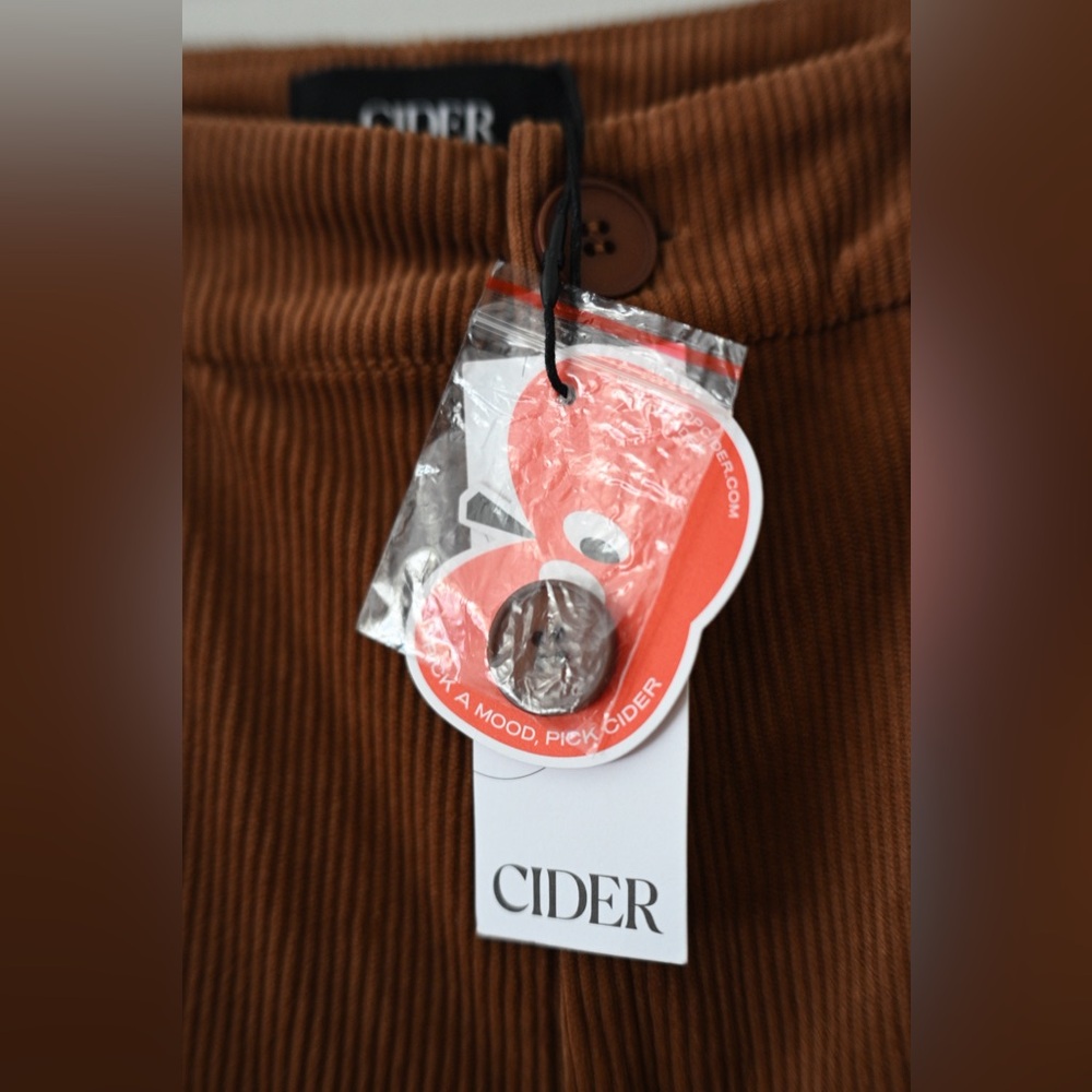 Wide Leg Women’s Corduroy Cargo Pants Size 0X Cider - Picture 8 of 12